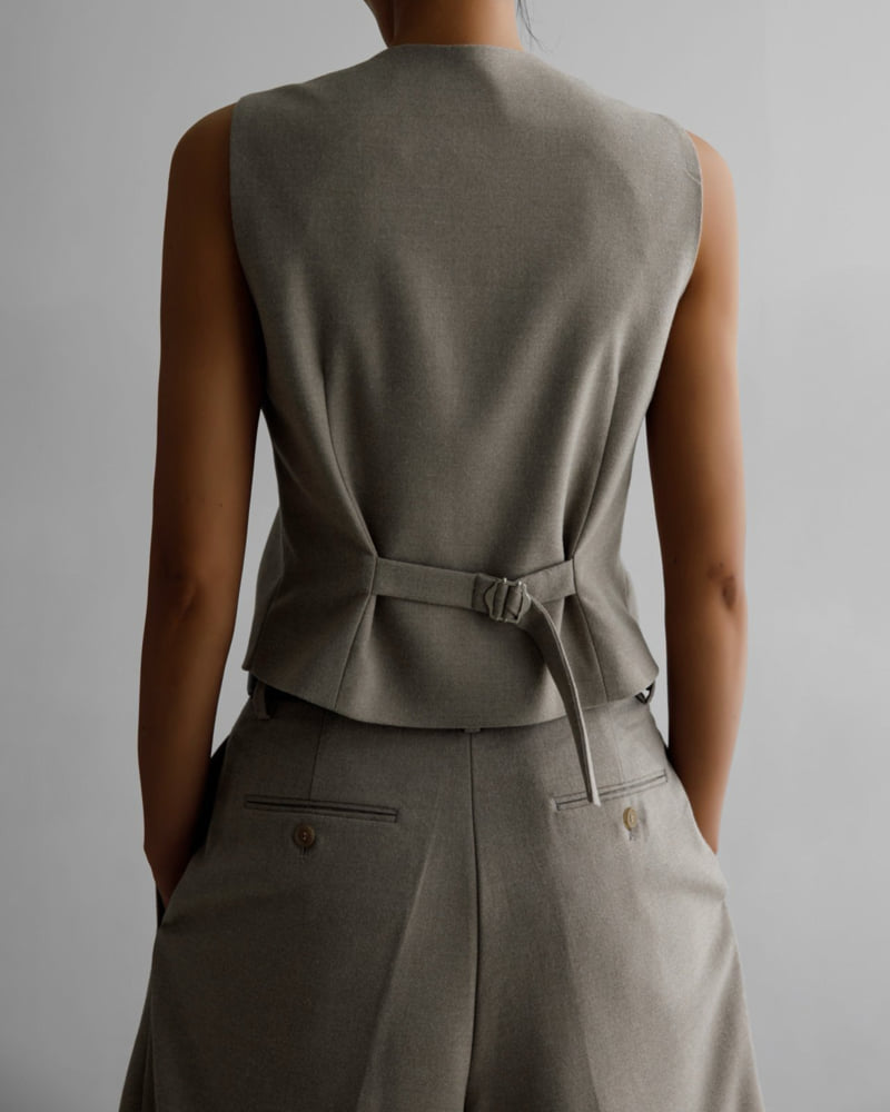 Paper Moon - Korean Women Fashion - #momslook - Flannel Wool Set-up Tailored Vest - 12