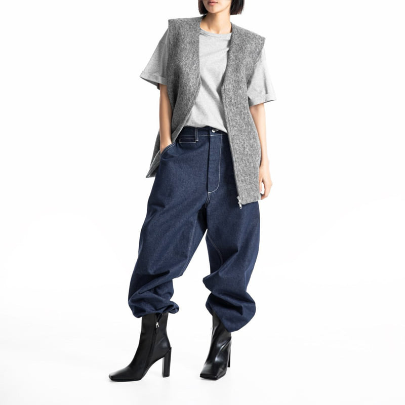 Paper Moon - Korean Women Fashion - #pursuepretty - Stitch Detail Wide Baggy Denim Pants - 3