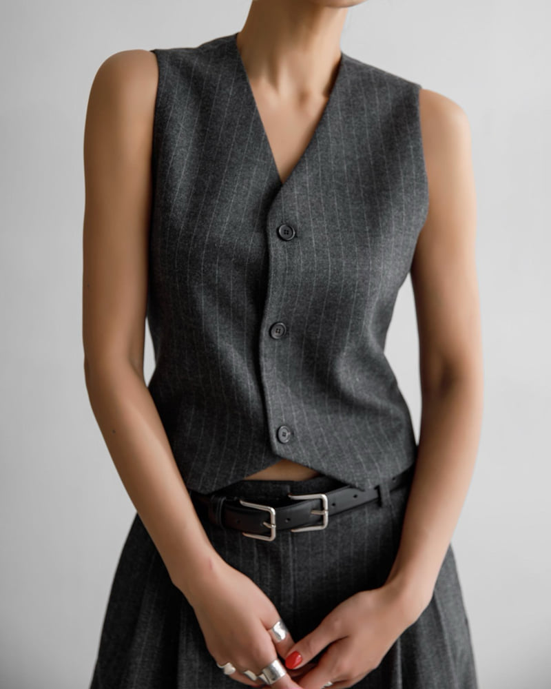 Paper Moon - Korean Women Fashion - #thatsdarling - Flannel Wool Set-up Tailored Vest - 8