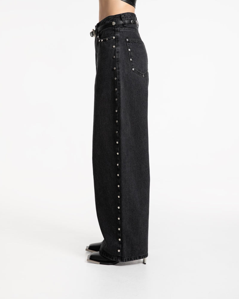 Paper Moon - Korean Women Fashion - #womensfashion - Stud Point Washed Black Wide Denim Pants - 2