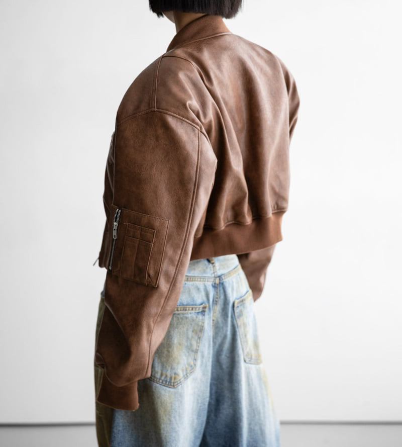 Paper Moon - Korean Women Fashion - #womensfashion - Vegan Leather Cropped Full-up Bomber Jacket - 2