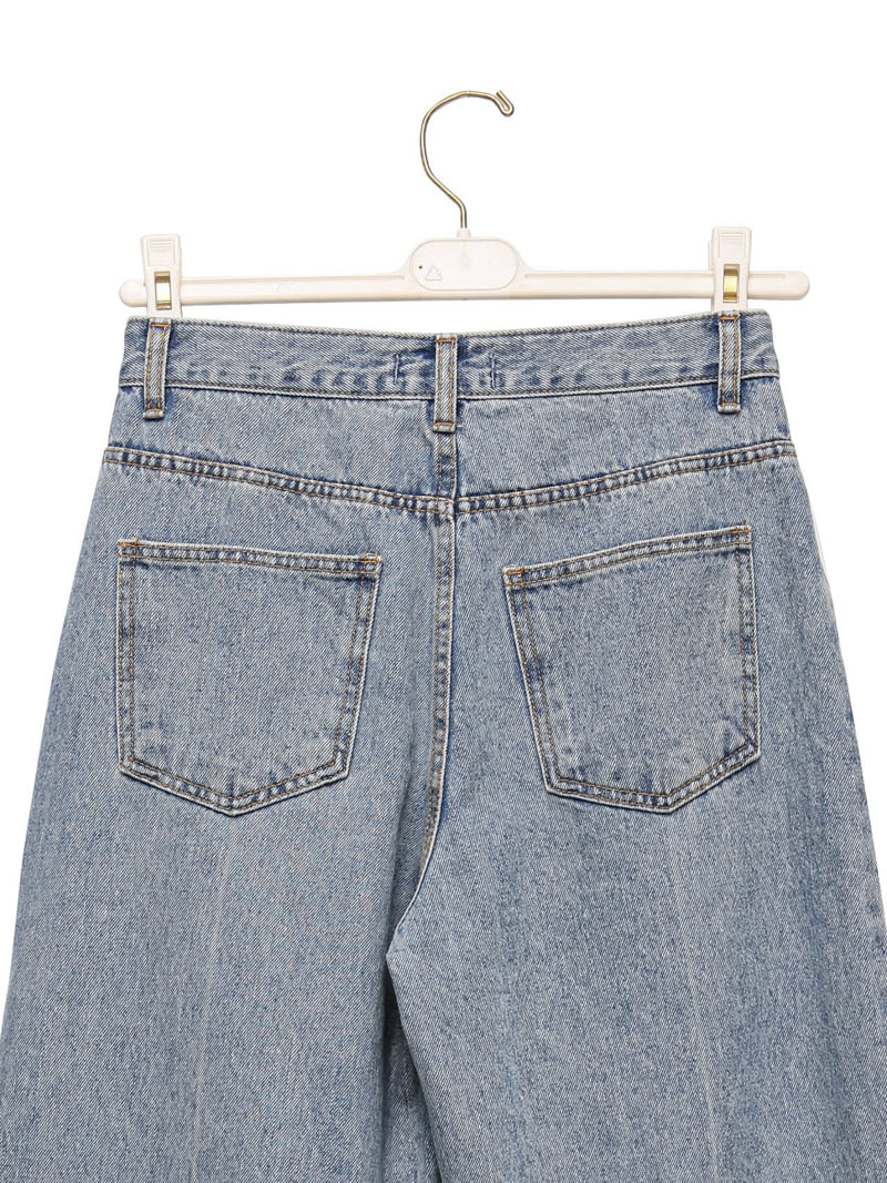Paper Moon - Korean Women Fashion - #womensfashion - Crease Line Point Denim Loosefit Pants - 11