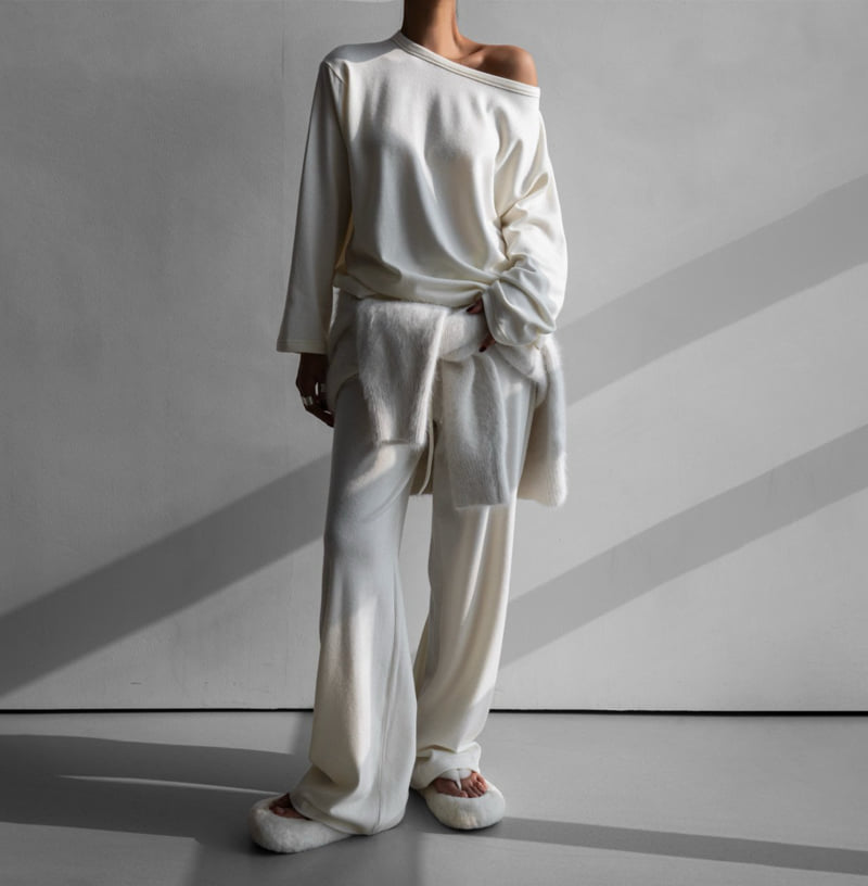Paper Moon - Korean Women Fashion - #womensfashion - Soft Lounge Set-up Wide Pants - 10