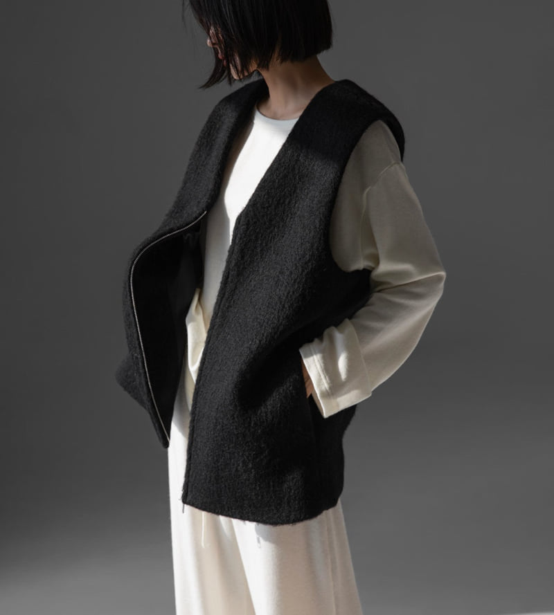 Paper Moon - Korean Women Fashion - #womensfashion - Alpaca Wool Zip-up Vest - 11
