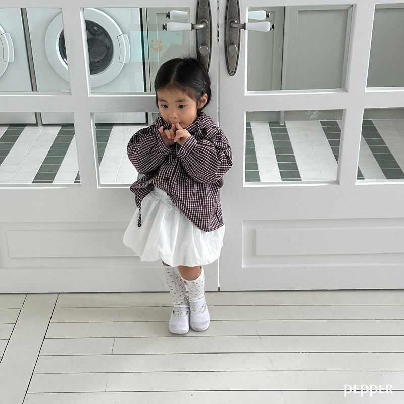 Pepper - Korean Children Fashion - #kidsshorts - Flower Knee Socks - 4