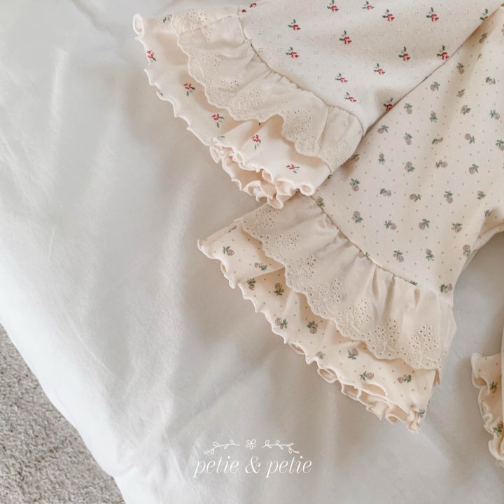 Petit & Petit - Korean Children Fashion - #kidzfashiontrend - Flower Frill Tee - 9