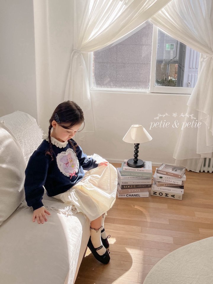 Petit & Petit - Korean Children Fashion - #toddlerclothing - Heart Bear Sweatshirt - 4