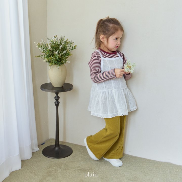 Plain - Korean Children Fashion - #kidsshorts - Heart Bootcut Pants - 5