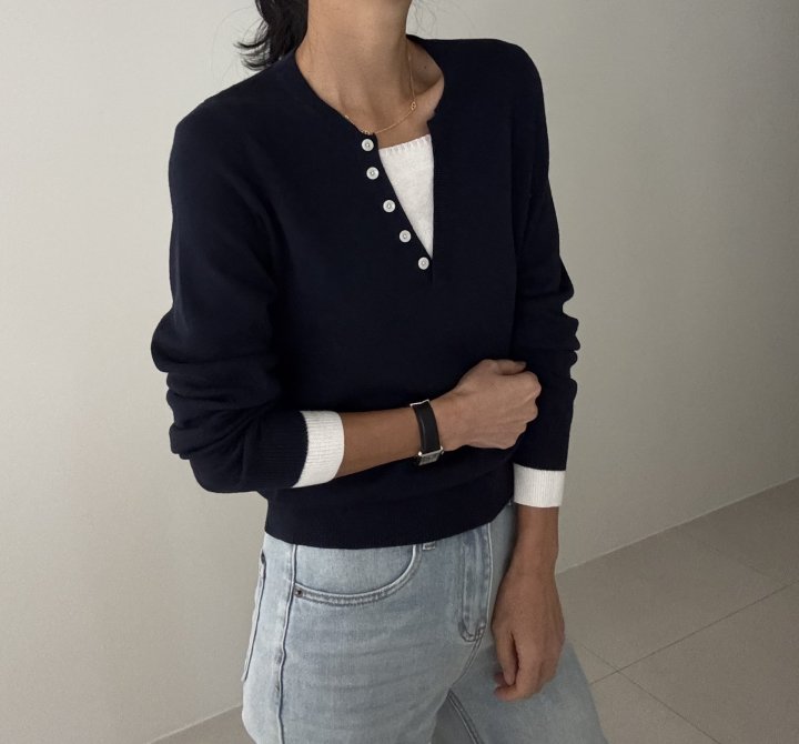 Ripple - Korean Women Fashion - #womensfashion - Kissing Layered Knit Top - 2