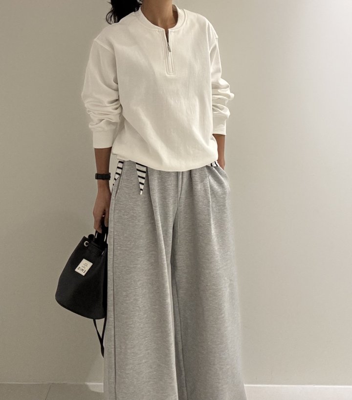 Ripple - Korean Women Fashion - #womensfashion - Movie Zipper Sweatshirt - 5