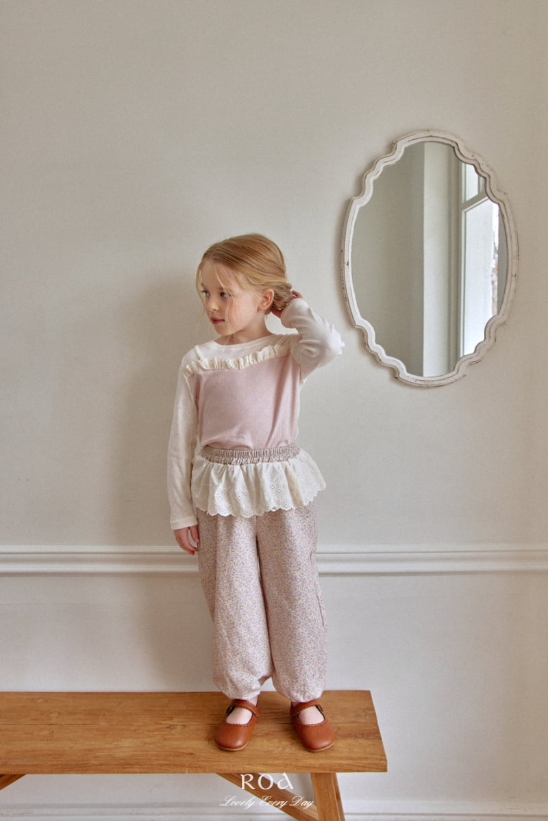 Roa - Korean Children Fashion - #fashionkids - Floral Printed Jogger Pants - 2