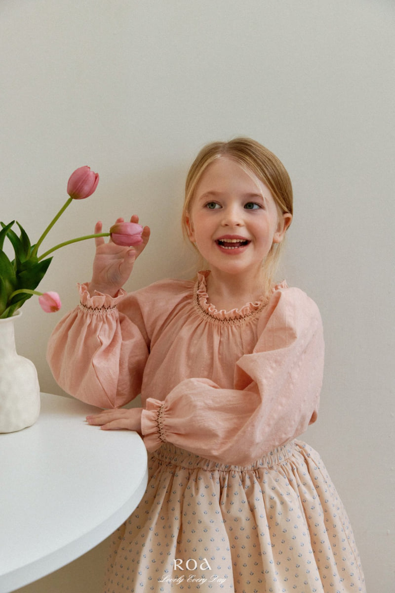 Roa - Korean Children Fashion - #stylishchildhood - Smocked Printed Blouse - 2