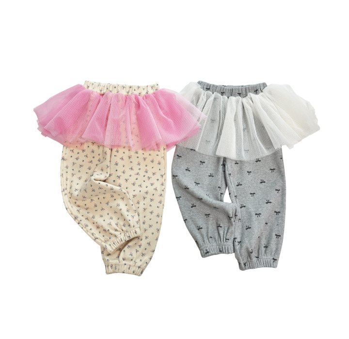 Sera - Korean Children Fashion - #kidsshorts - Printed Tulle Pants - 11