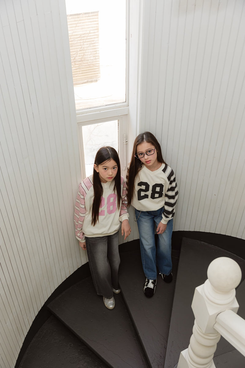 Number Raglan Sweatshirt by Sm2 for Child - view 2