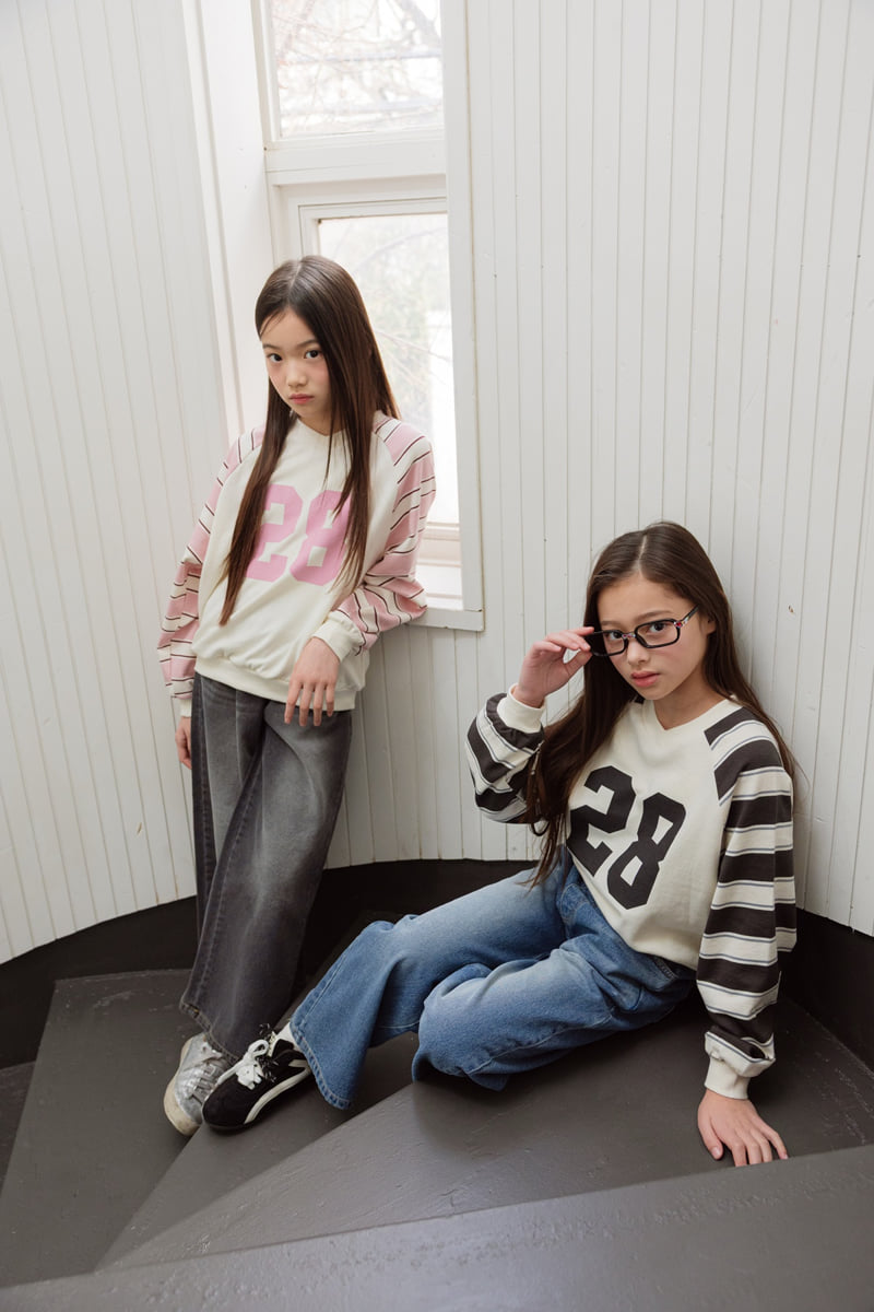 Number Raglan Sweatshirt by Sm2 for Child - view 4