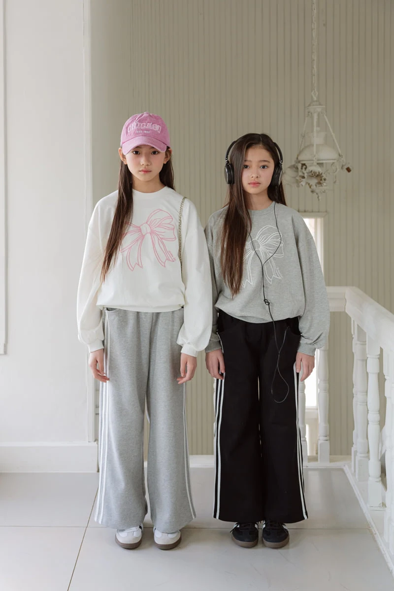 Sm2 - Korean Children Fashion - #prettylittlegirls - Ribbon Embroidered Sweatshirt - 2