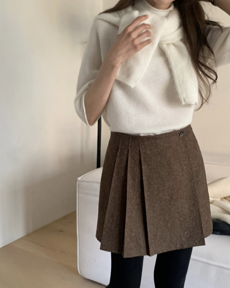 Something Else - Korean Women Fashion - #momslook - Lamb Pleated Mini Skirt (Lining Shorts) - 2