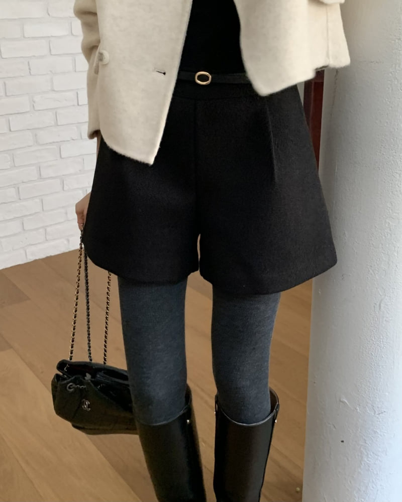 Something Else - Korean Women Fashion - #restrostyle - Bella Wool Shorts
