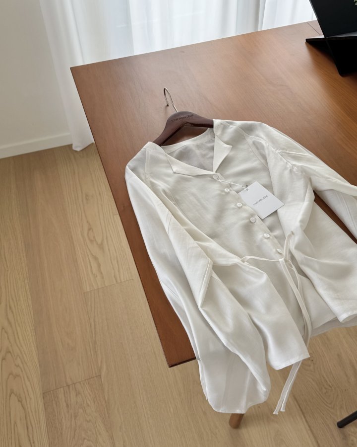 Something Else - Korean Women Fashion - #thelittlethings - Pharrell Collar Blouse - 11