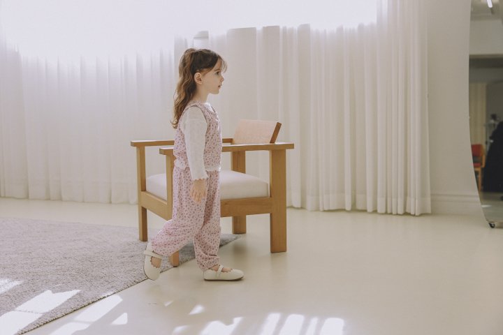 Stella & K - Korean Children Fashion - #magicofchildhood - Lily Vest Set - 2