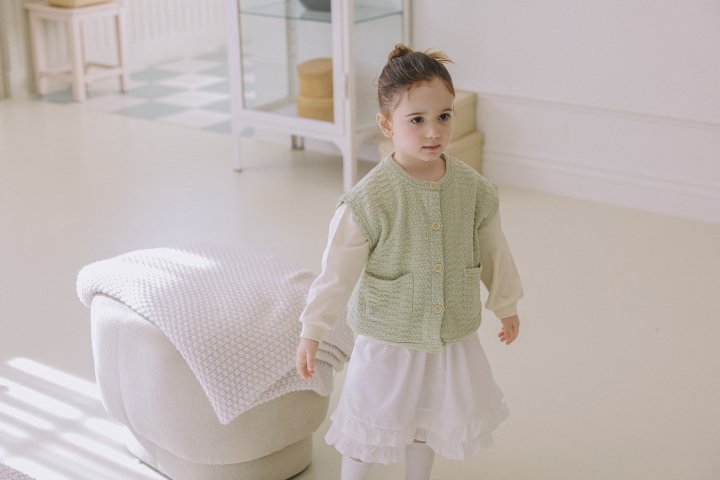 Stella & K - Korean Children Fashion - #prettylittlegirls - Pastel Vest - 2