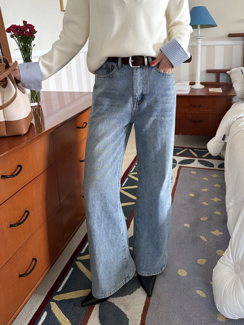 There By - Korean Women Fashion - #womensfashion - Flare Denim Pants