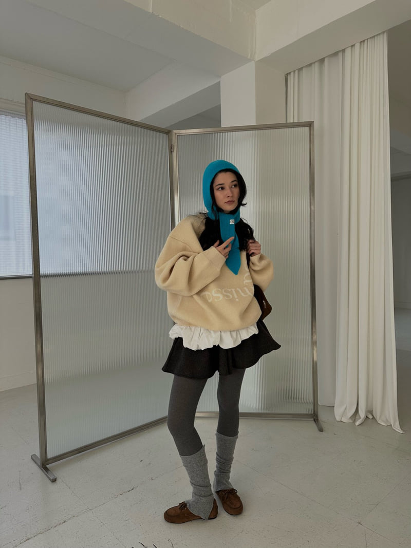 Uoov - Korean Women Fashion - #momslook - Balloon Polar Knit - 12