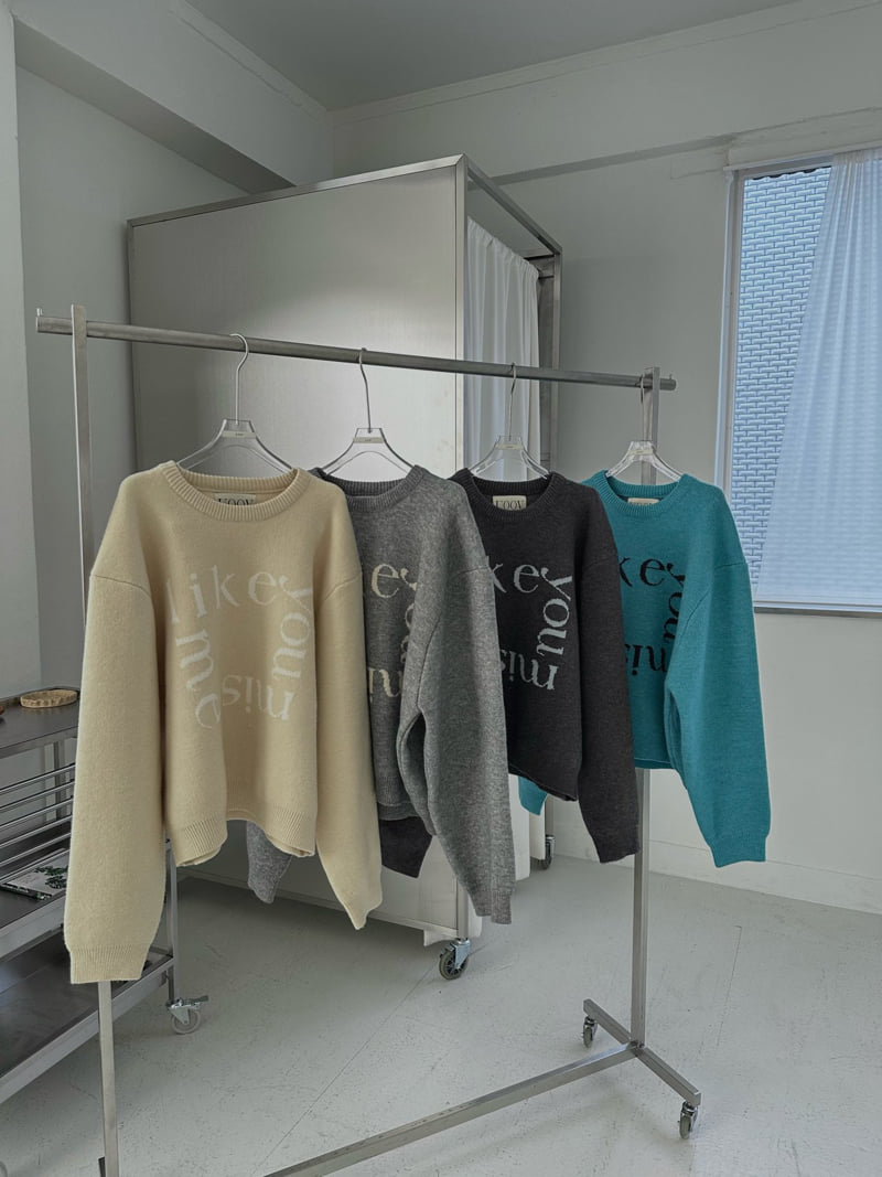 Uoov - Korean Women Fashion - #thelittlethings - Like Round Knit Top - 2