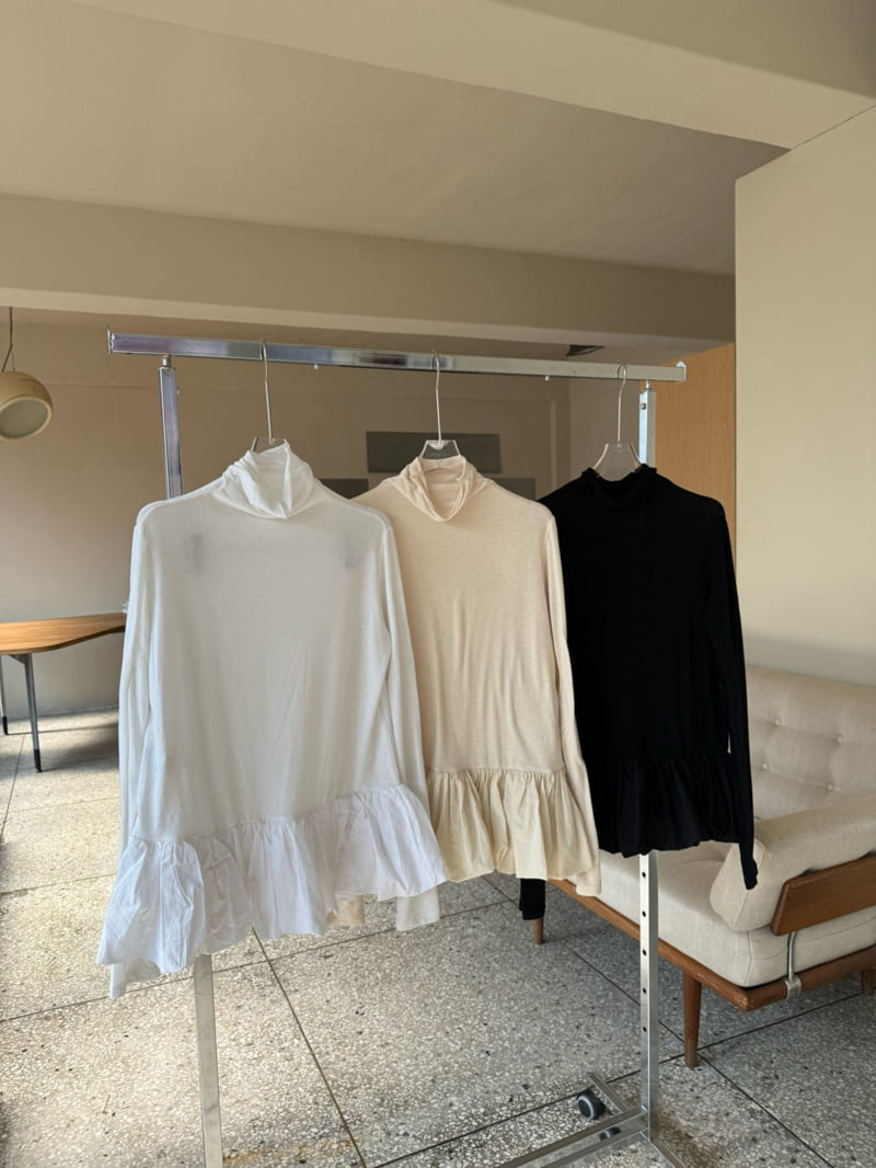 Uoov - Korean Women Fashion - #thelittlethings - Balloon Polar Knit