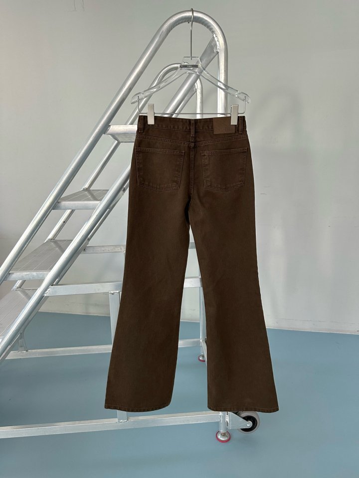 Uoov - Korean Women Fashion - #womensfashion - Choco Bootcut Pants - 2