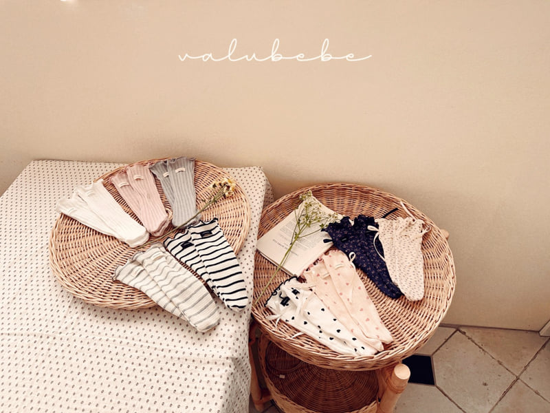 Valu Bebe - Korean Baby Fashion - #babyootd - Bella Wave Socks