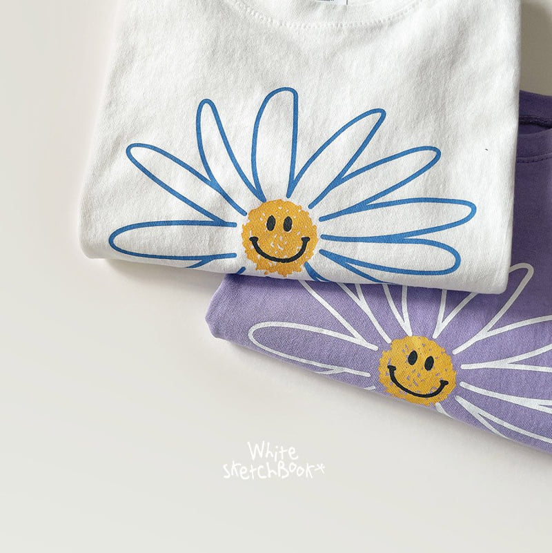 Whitesketchbook - Korean Children Fashion - #magicofchildhood - Flower Smile Tee - 9