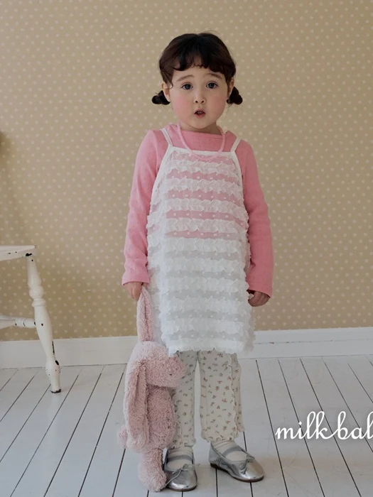 Frill Sleeveless One-piece