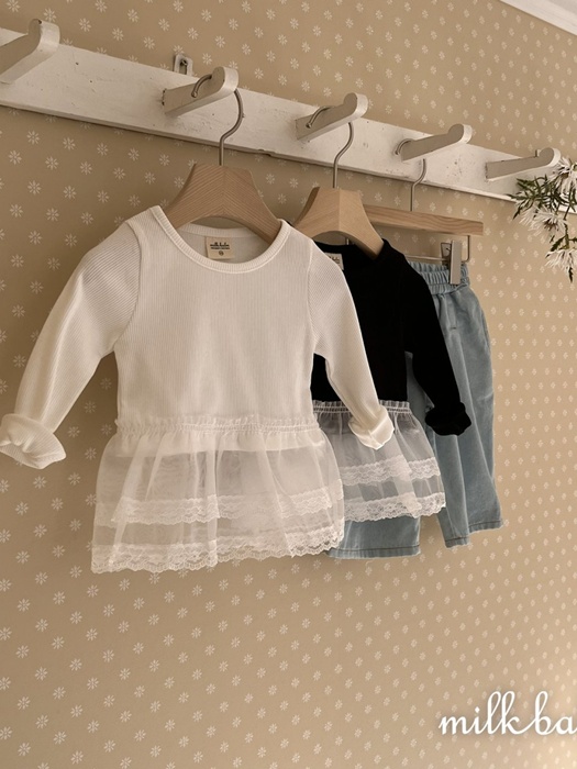 Lace Ribbed Tee