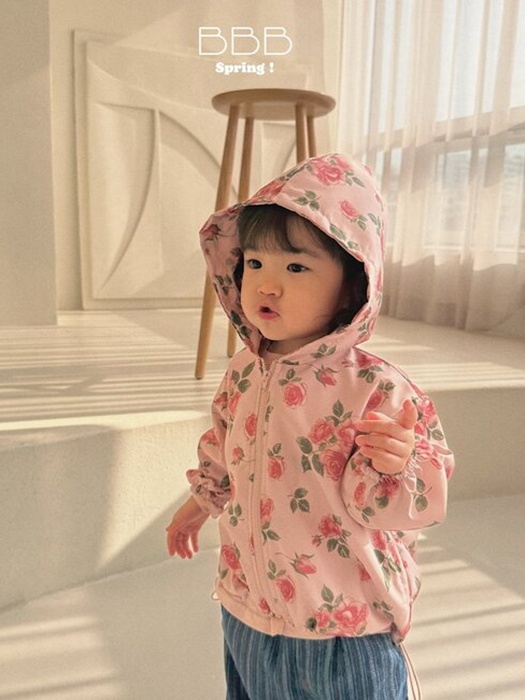 Bebe Hood Windbreaker Bebe Hood Windbreaker