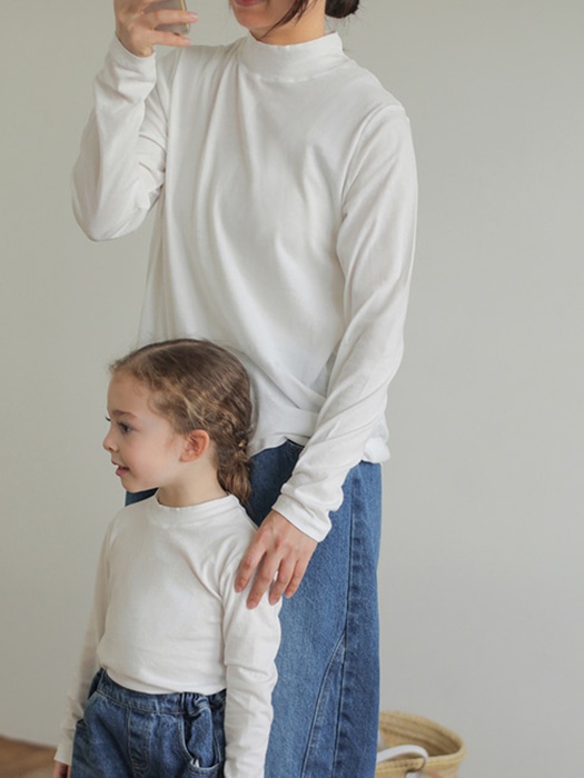 Resen Mock Neck Tee (Adult)