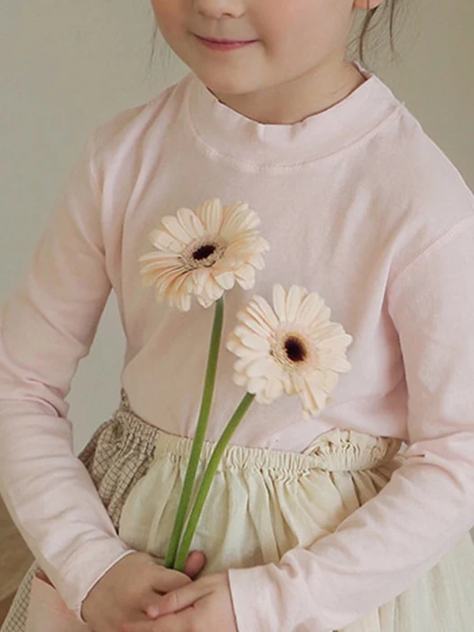 Resen Mock Neck Tee