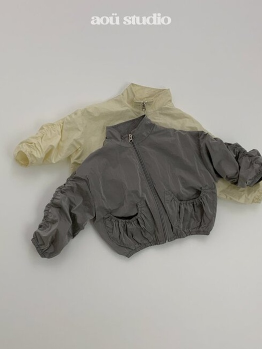 Shirring Windbreaker Shirring Windbreaker