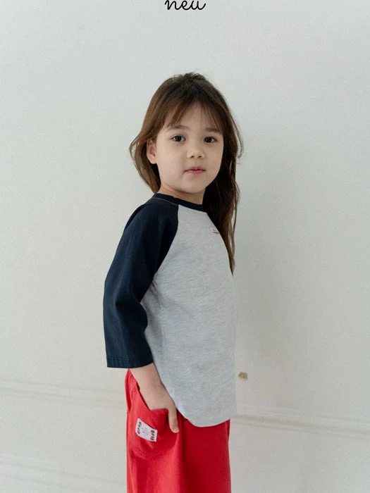 Color Raglan Tee