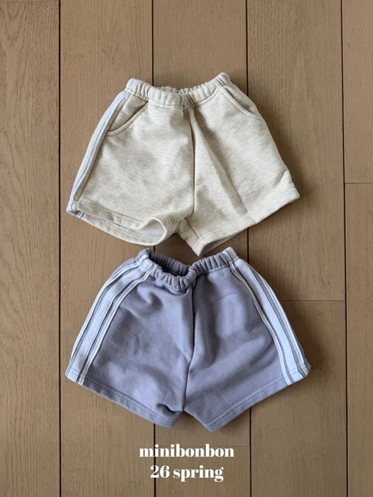 Line Shorts Line Shorts
