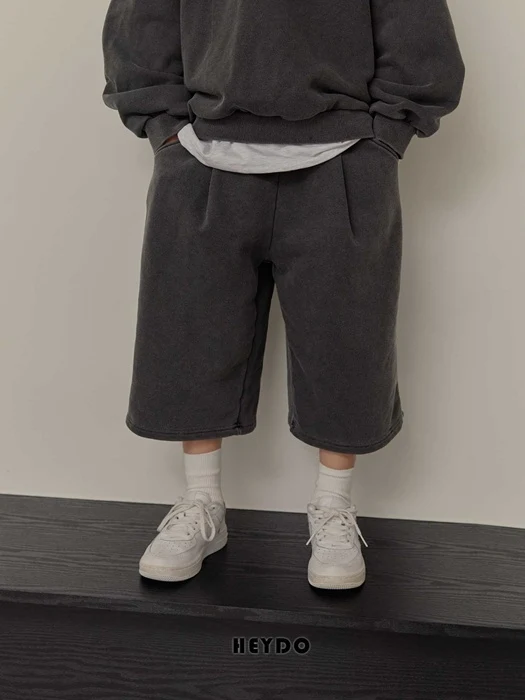 Pigment Bermuda Pants Pigment Bermuda Pants