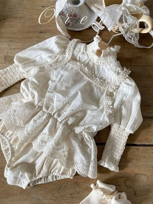 Rielle Lace Suit Rielle Lace Suit