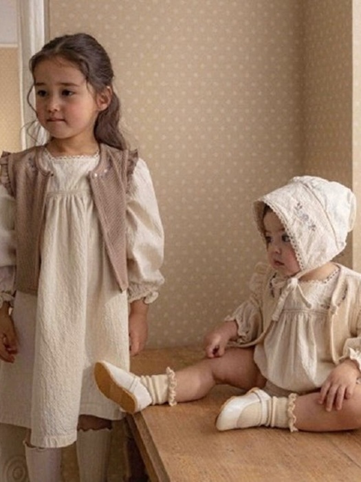 Emma Embroidered Vest (Kids) Emma Embroidered Vest (Kids)