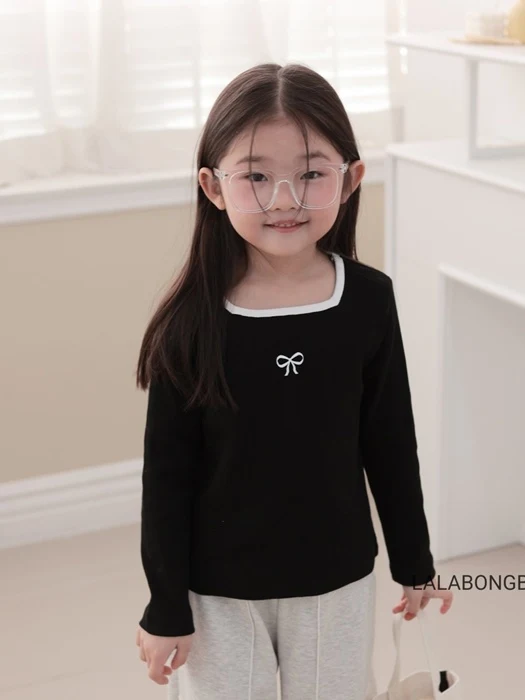 Ribbon Square Neck Tee