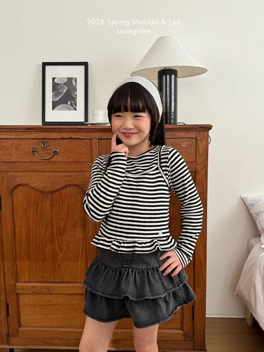 Lovely Frill Tee
