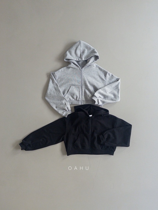 Momo Short Hooded Zip-Up