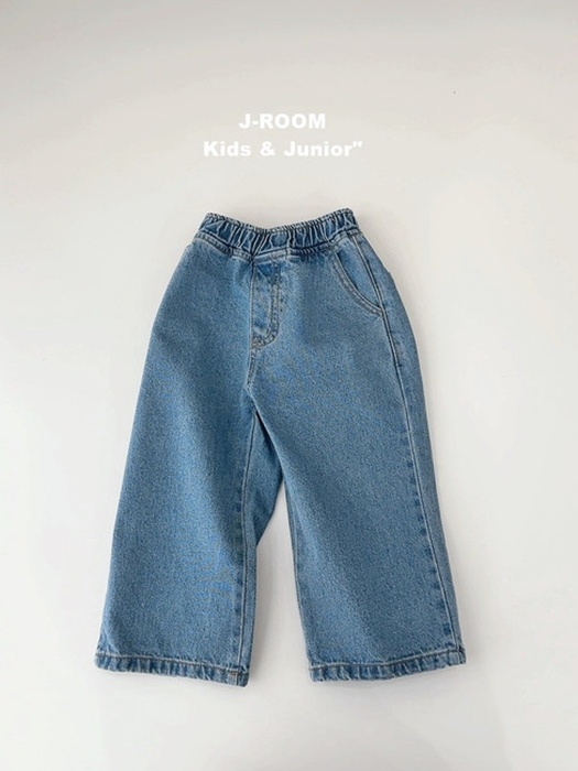 Smile Embroidered Wide Denim Pants Smile Embroidered Wide Denim Pants