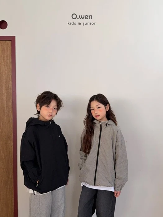 Loop Windbreaker