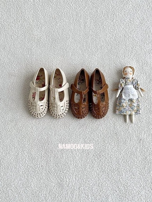 Arin Mary Jane Shoes Arin Mary Jane Shoes