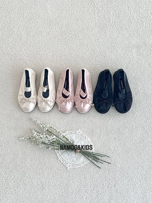 Elin Satin Mary Jane Shoes